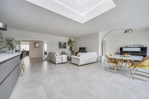 undefined, Willenhall Avenue, New Barnet, EN5