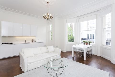 2 bedroom flat to rent, Colville Road London W11