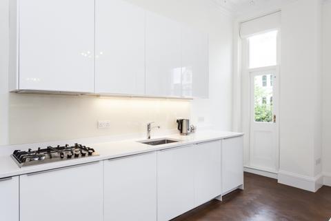 2 bedroom flat to rent, Colville Road London W11