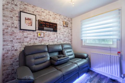 undefined, Dalveen Quadrant, Coatbridge ML5