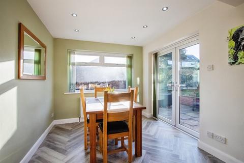 undefined, Templestowe Hill, Leeds