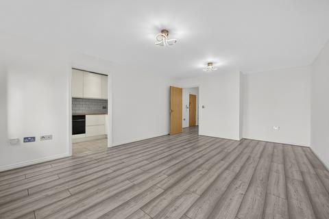 2 bedroom flat for sale, Dukes Court, London, SE22