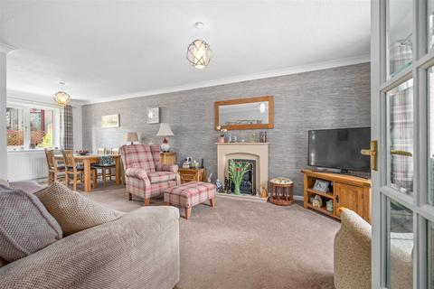 undefined, Yew Tree Gardens, Henley-In-Arden B95