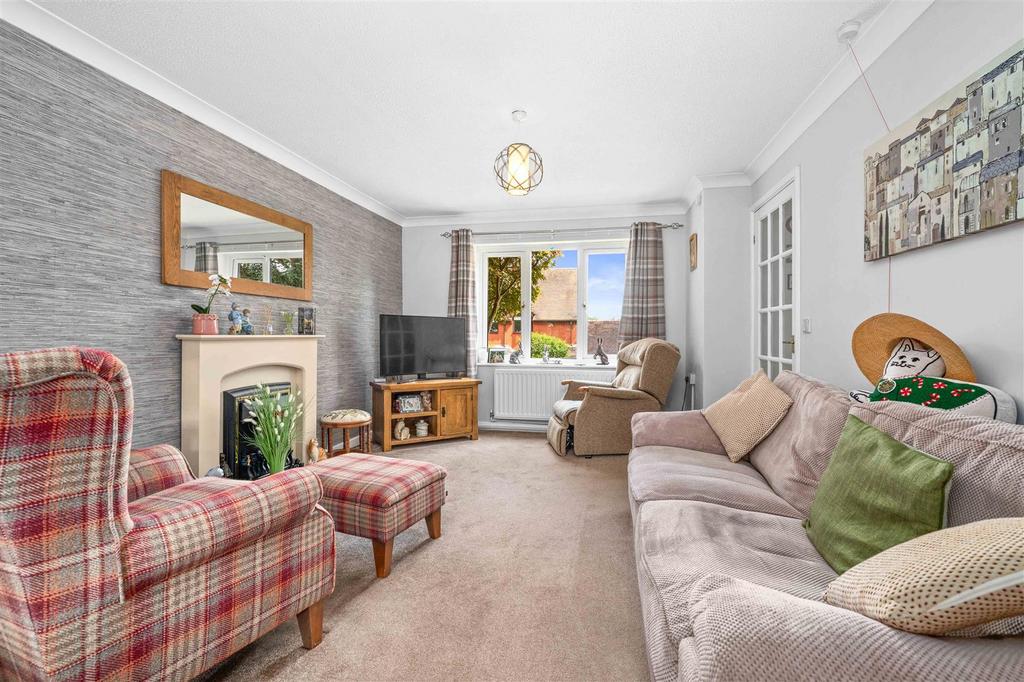 Living/Dining Room