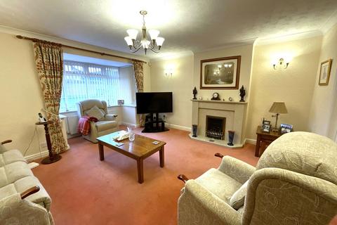 4 bedroom detached house for sale, Cloister Drive, Halesowen B62