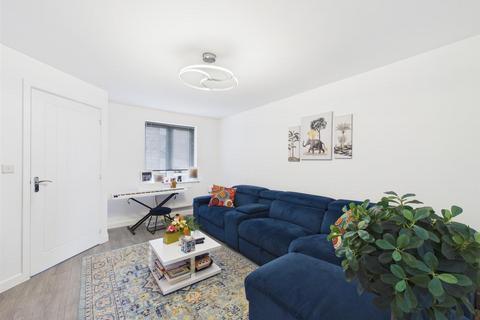 undefined, Gainey Gardens, Chippenham SN15