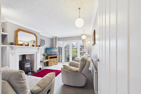 3 bedroom semi-detached house for sale, Wenlock Way, Stourport on Severn, DY13 0LQ
