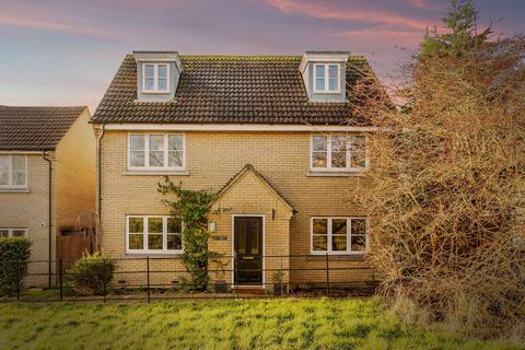 Woodpecker Way, Great Cambourne, CAMBRIDGE