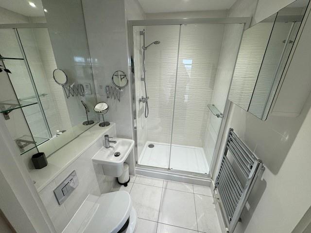 En suite.jpg