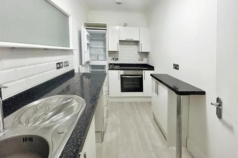 2 bedroom flat for sale, Richmond Street, Herne Bay