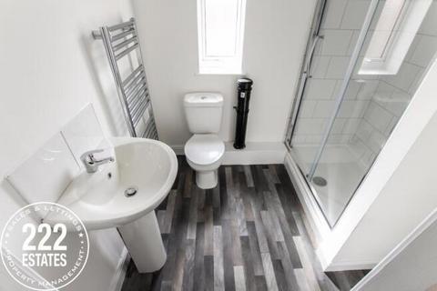 1 bedroom in a house share to rent, Aspinall Close,Room 5, Fearnhead