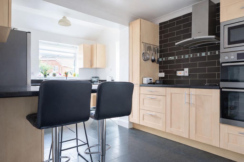 Kitchen/Breakfast