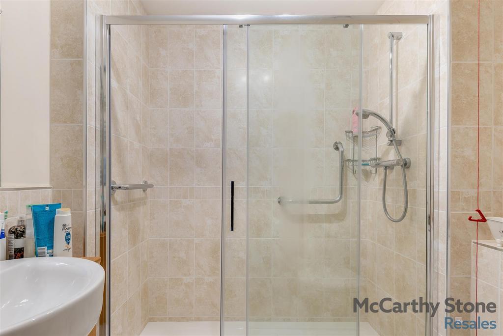8677809-interior05.jpg