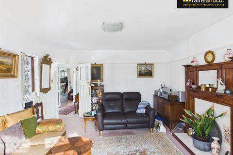 undefined, Ladbrooke Drive, Potters Bar