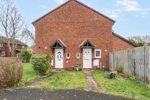 2 bedroom terraced house for sale, Braemore Close,  Thatcham,  RG19,  RG19