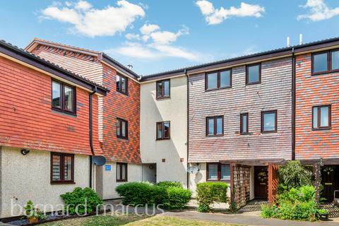 undefined, Coniston Close, London