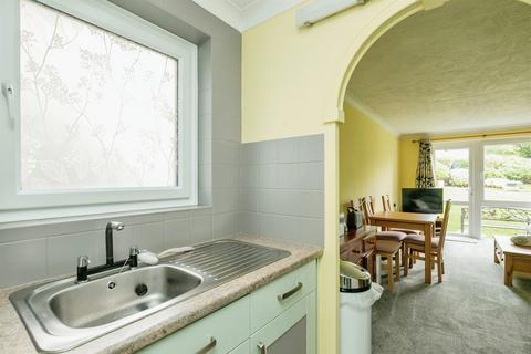 1 bedroom retirement property for sale, Marine Parade, Seaford