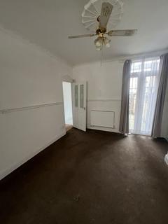 3 bedroom terraced house to rent, Canon Road, Liverpool L6