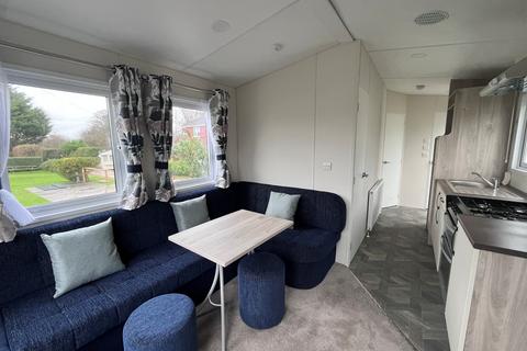 2 bedroom detached bungalow for sale, Willow Lane, Winchelsea Beach, Winchelsea