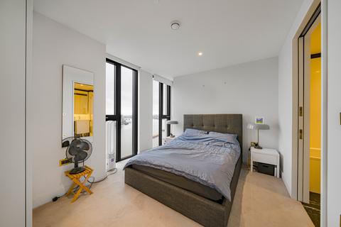2 bedroom flat for sale, The Waterman, 5 Tidemill Square, Lower Riverside, Greenwich Peninsula, SE10