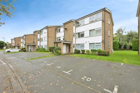2 bedroom flat for sale, High Road, Broxbourne