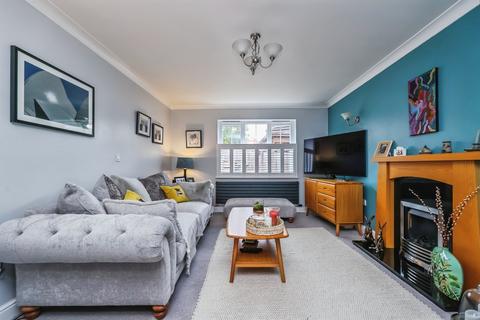 undefined, Castle Court, HEANOR
