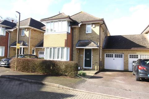 undefined, Balsam Close, Walnut Tree, Milton Keynes