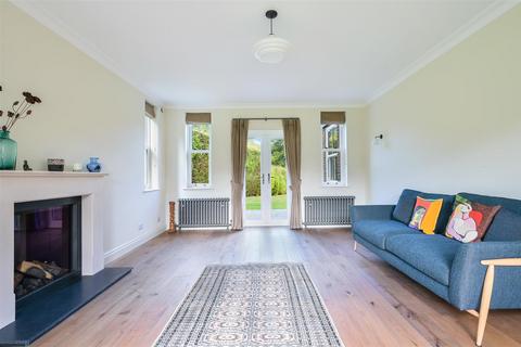 4 bedroom house for sale, The Glade, Kingswood