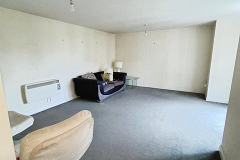 2 bedroom flat for sale, Birch Meadow Close, Warwick