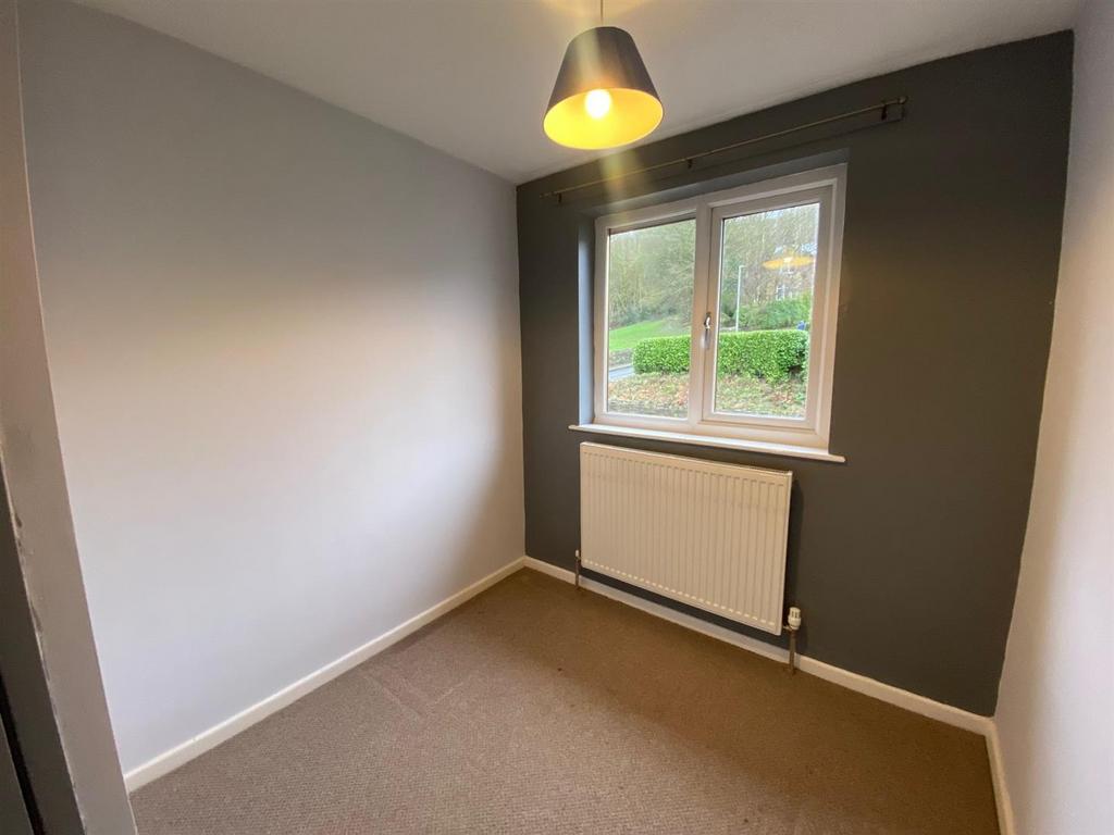 SMALL BEDROOM 1.jpg