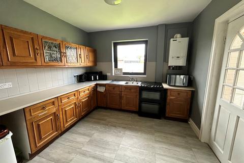 4 bedroom detached house for sale, Templenewsam Road, Leeds