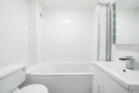 2 bedroom apartment for sale, Northumberland Park, London