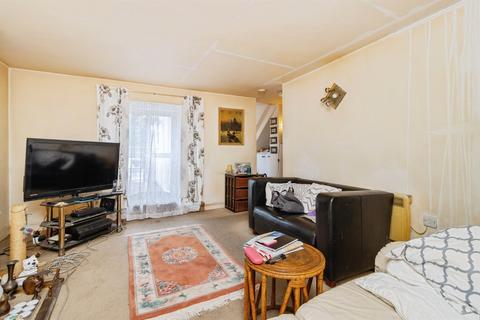 2 bedroom flat for sale, Babbacombe Road, Torquay