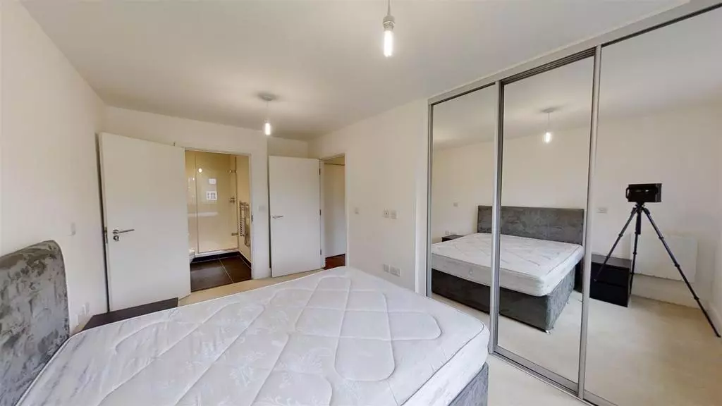 2 bedroom apartment for sale - Photo 20