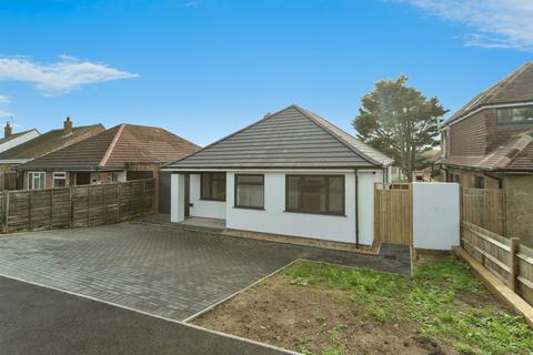 3 bedroom detached bungalow for sale, Wicklands Avenue, Saltdean, Brighton