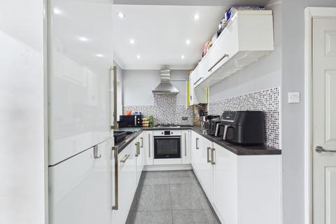 3 bedroom semi-detached house for sale, Elm Park, Paignton