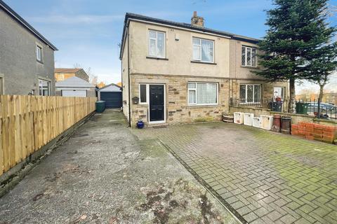 undefined, Acre Avenue, Bradford BD2