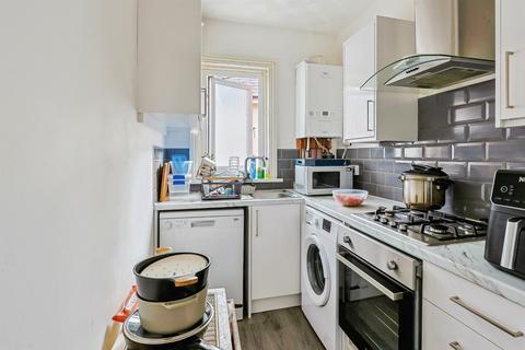 2 bedroom flat for sale, Stewart Road, BOURNEMOUTH