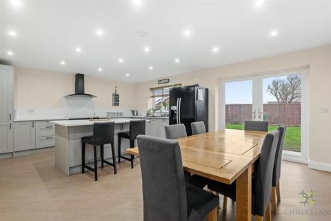 undefined, Sands Lane, Evesham WR11