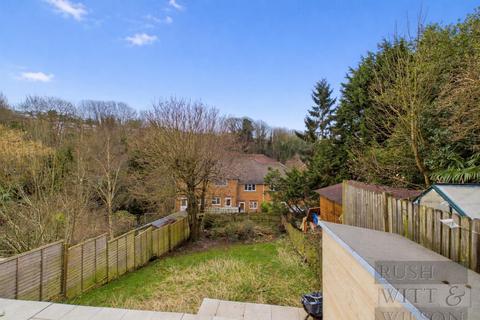 3 bedroom semi-detached house for sale, Valleyside Road, Hastings