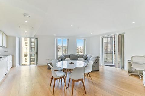 2 bedroom flat to rent, Admiralty House, Vaughan Way, Wapping, London, E1W