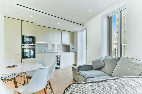2 bedroom flat to rent, Admiralty House, Vaughan Way, Wapping, London, E1W