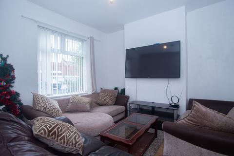 3 bedroom end of terrace house for sale, Jackson Street, Manchester M35