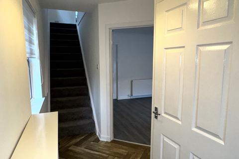 3 bedroom semi-detached house to rent, Ralston Street, Airdrie, ML6