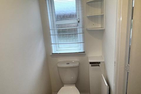 3 bedroom semi-detached house to rent, Ralston Street, Airdrie, ML6