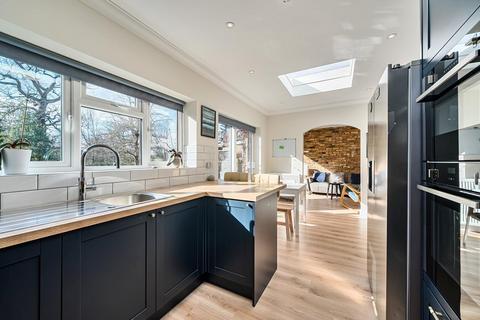 3 bedroom semi-detached house for sale, Chiltern Avenue, Bushey WD23