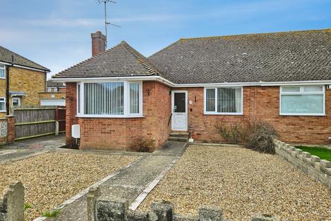 2 bedroom bungalow for sale, Quendon Way, Frinton-on-Sea, Essex