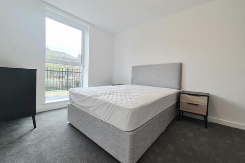 1 bedroom apartment to rent, Cow Green, HALIFAX