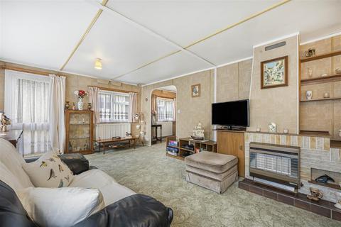 undefined, Peppard Road, Emmer Green, Reading