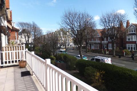 2 bedroom flat to rent, New Church Road, Hove